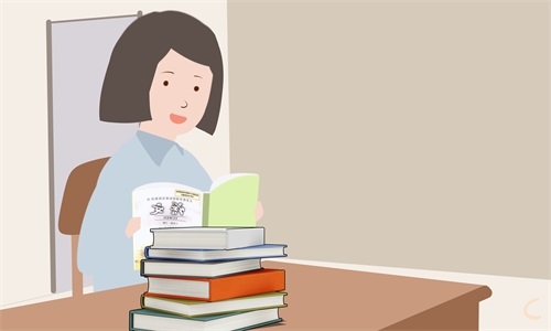 书面自我介绍模板范文高中
